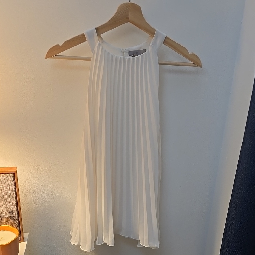 H&M White Pleated Halter Neck Blouse Size Small